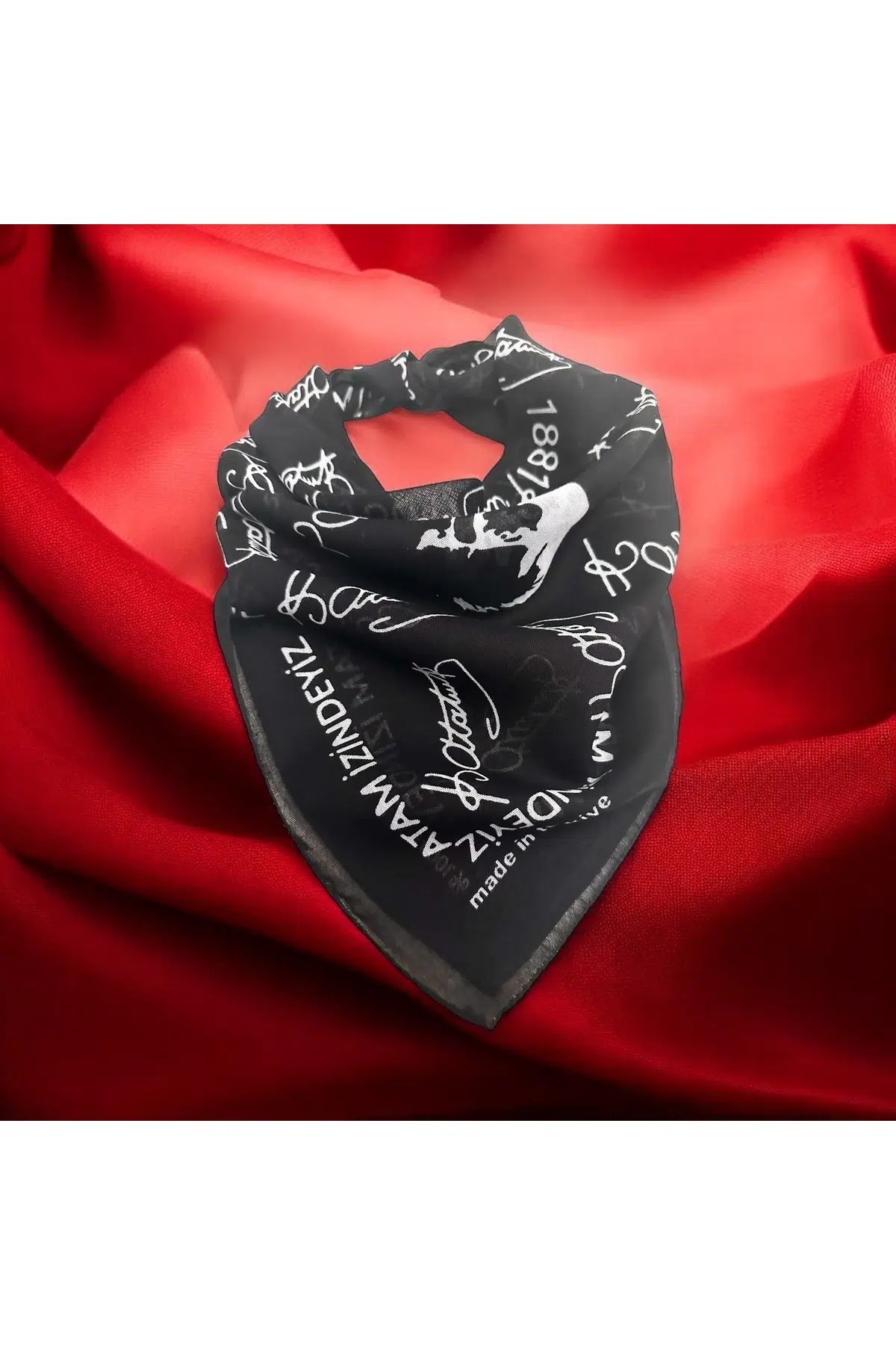 MODAVALS 10 KASIM UNISEX ATAM İZİNDEYİZ YAZILI ve ATATÜRK PORTRE & İMZALI PAMUK KUMAŞ FULAR BANDANA-SİYAH BEYAZ