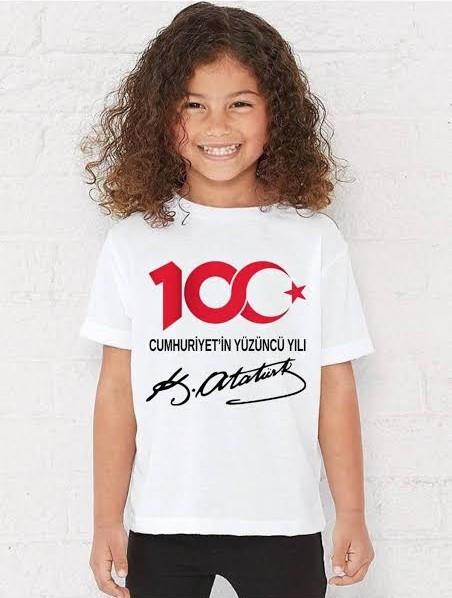 MODAVALS 23 NİSAN 19 MAYIS 30 AĞUSTOS 29 EKİM 10 KASIM OKUL GÖSTERİ UNISEX GARSON BOY 100. YIL ATATÜRK İMZA BASKILI KISA KOL TSHIRT - BEYAZ MODAVALS 23 NİSAN 19 MAYIS 30 AĞUSTOS 29 EKİM 10 KASIM OKUL GÖSTERİ UNISEX GARSON BOY 100. YIL ATATÜRK İMZA BASKILI KISA KOL TSHIRT - BEYAZ
