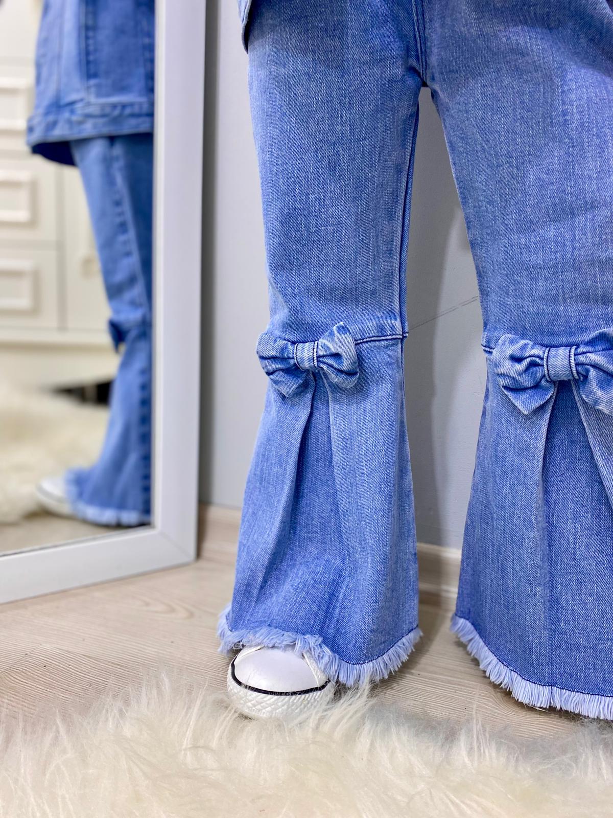MODAVALS FİYONK DETAYLI İSPANYOL PAÇA KOT PANTOLON & KOT CEKET & BADİ KIZ ÇOCUK KOMBİN MODAVALS FİYONK DETAYLI İSPANYOL PAÇA KOT PANTOLON & KOT CEKET & BADİ KIZ ÇOCUK KOMBİN