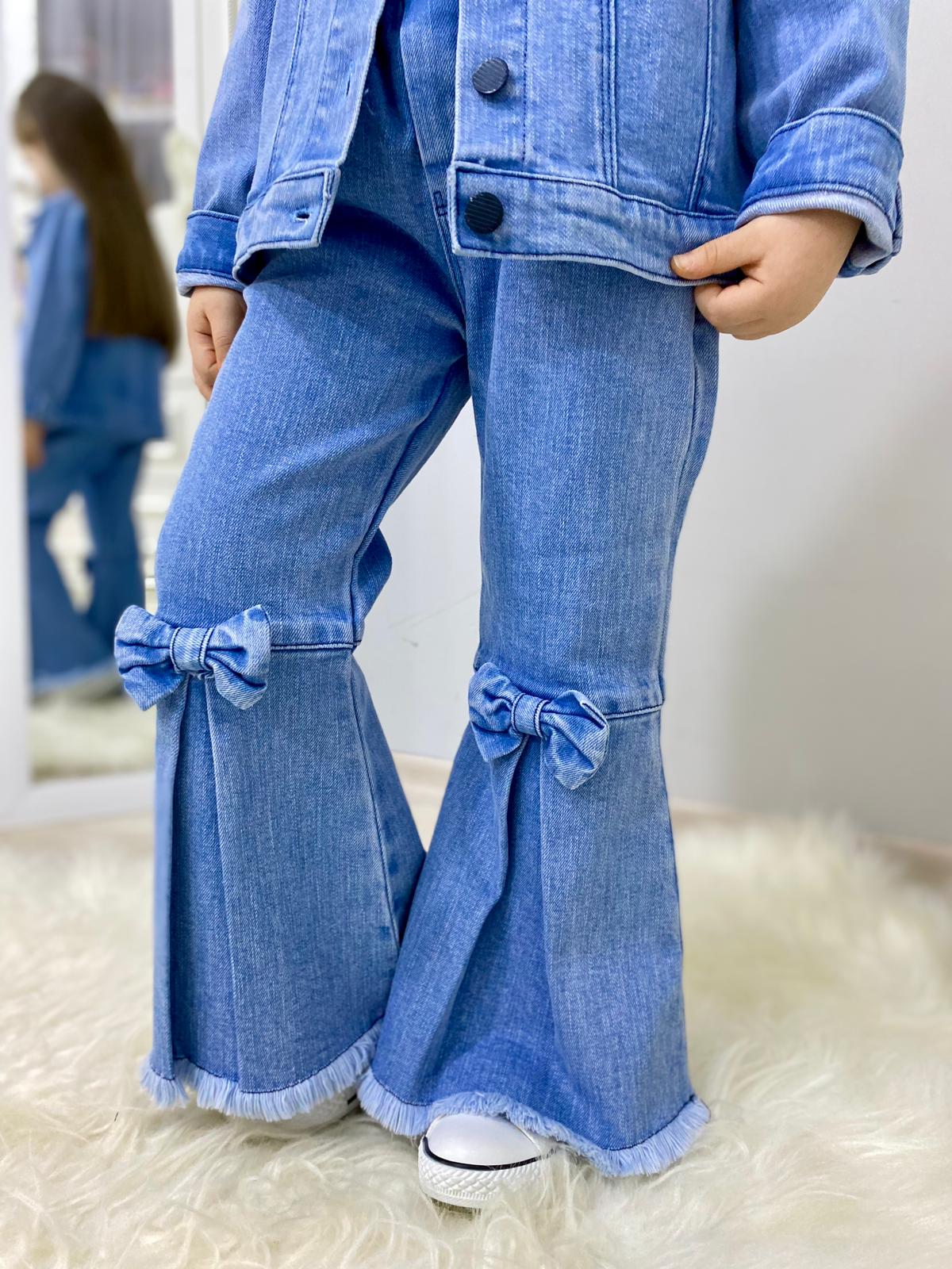 MODAVALS FİYONK DETAYLI İSPANYOL PAÇA KOT PANTOLON & KOT CEKET & BADİ KIZ ÇOCUK KOMBİN MODAVALS FİYONK DETAYLI İSPANYOL PAÇA KOT PANTOLON & KOT CEKET & BADİ KIZ ÇOCUK KOMBİN