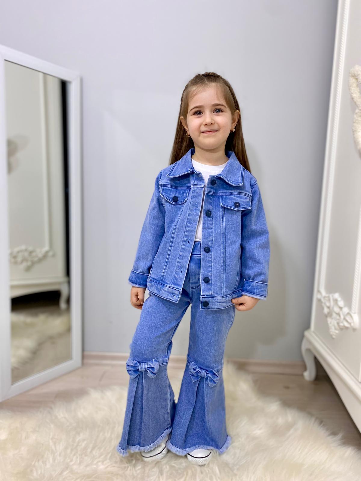 MODAVALS FİYONK DETAYLI İSPANYOL PAÇA KOT PANTOLON & KOT CEKET & BADİ KIZ ÇOCUK KOMBİN MODAVALS FİYONK DETAYLI İSPANYOL PAÇA KOT PANTOLON & KOT CEKET & BADİ KIZ ÇOCUK KOMBİN